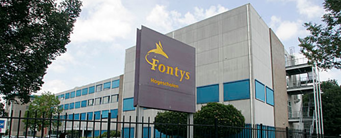 Fontys Hogeschool werkt aan robot die je bestuurt met je gedachten