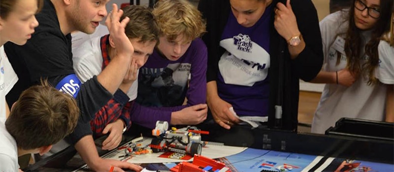 FIRST LEGO® League Rijmond wedstrijden in robotica
