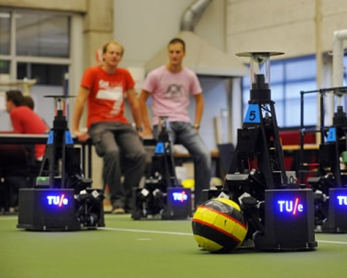 WK robotvoetbal 2013, Wereldkampioen-robotvoetbal in Nederland